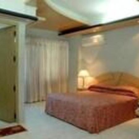 Hotel Tower Inn, Chittagong Dış mekan fotoğraf