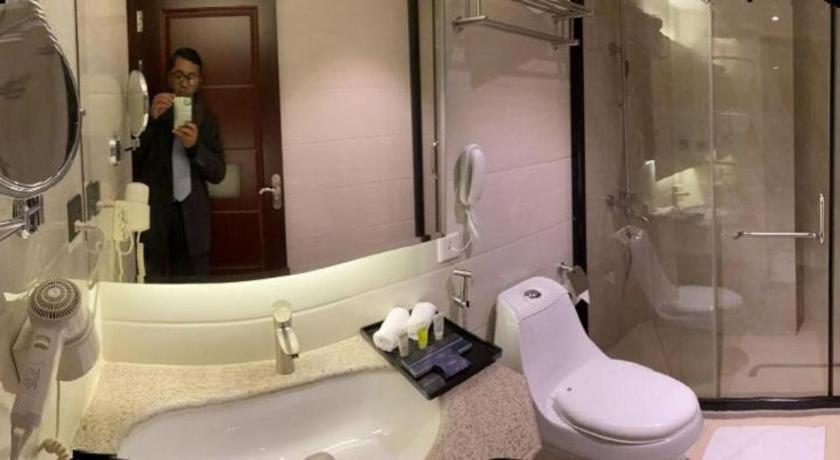 Hotel Tower Inn, Chittagong Dış mekan fotoğraf